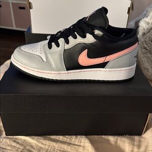 Air Jordan 1 Low (GS)
